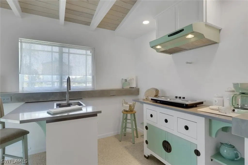 1278 Rainbow Court Naples FL 34110