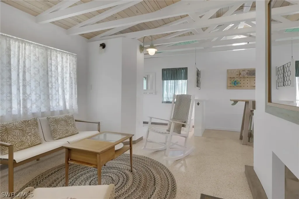 1278 Rainbow Court Naples FL 34110