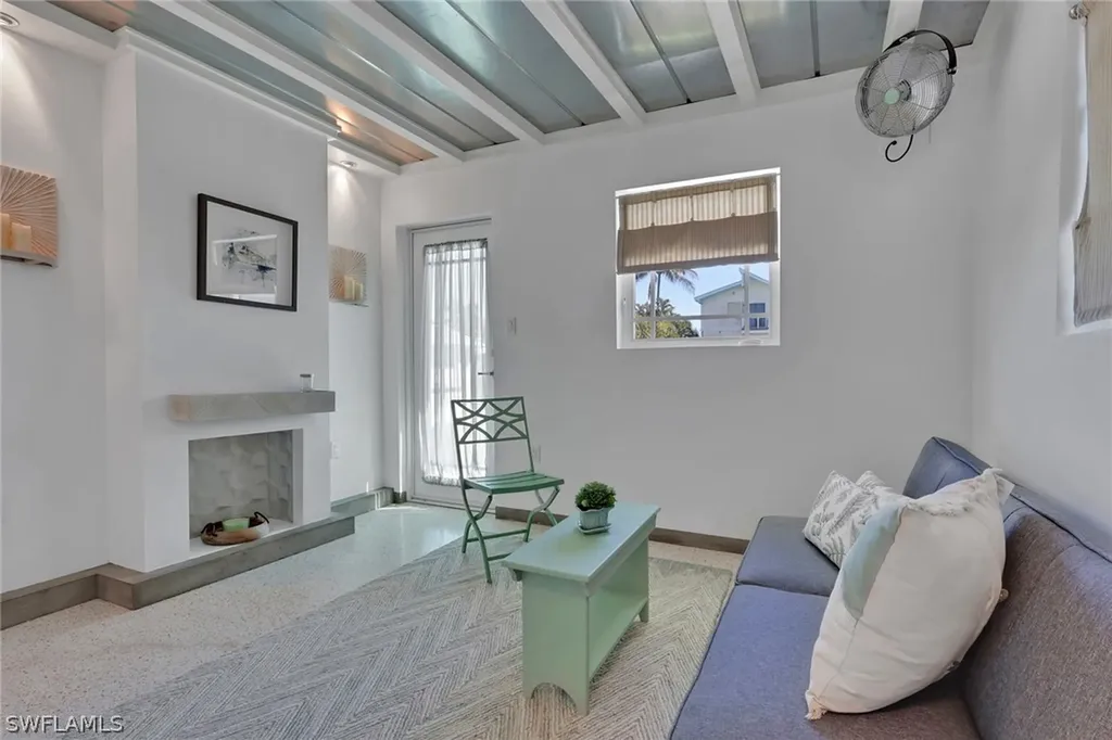 1278 Rainbow Court Naples FL 34110