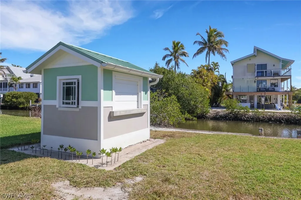 1278 Rainbow Court Naples FL 34110