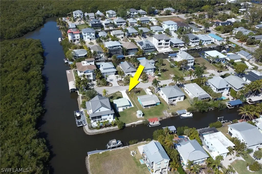 1278 Rainbow Court Naples FL 34110