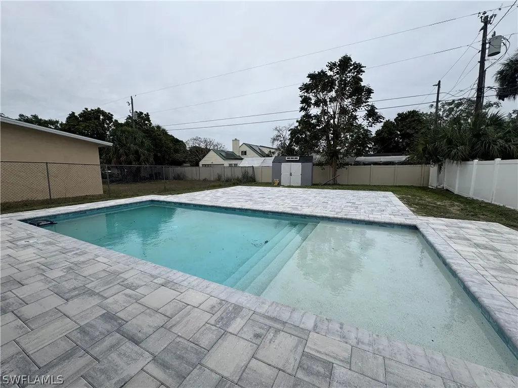27431 Dortch Avenue Bonita Springs FL 34135