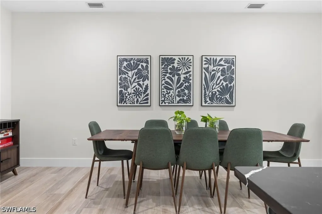 3032 Woodside Avenue Naples FL 34112