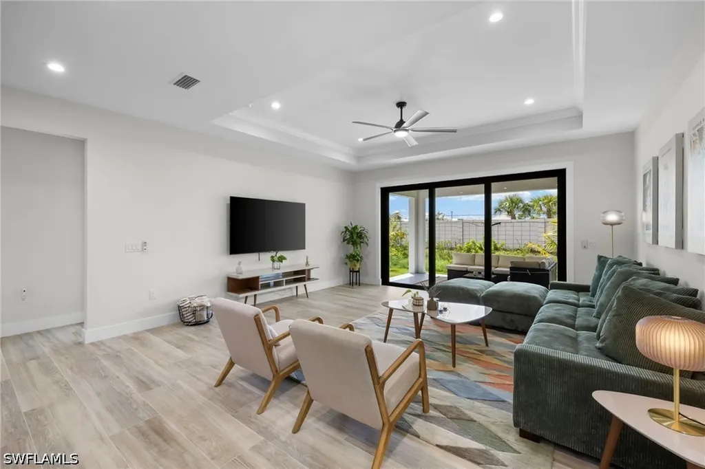 3032 Woodside Avenue Naples FL 34112