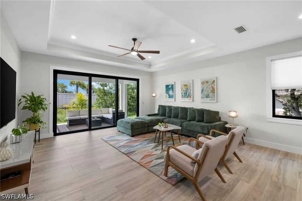 3032 Woodside Avenue Naples FL 34112