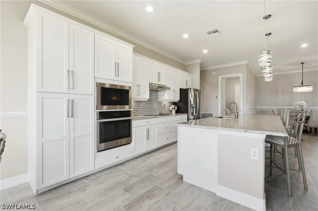 19079 Elston Way Estero FL 33928