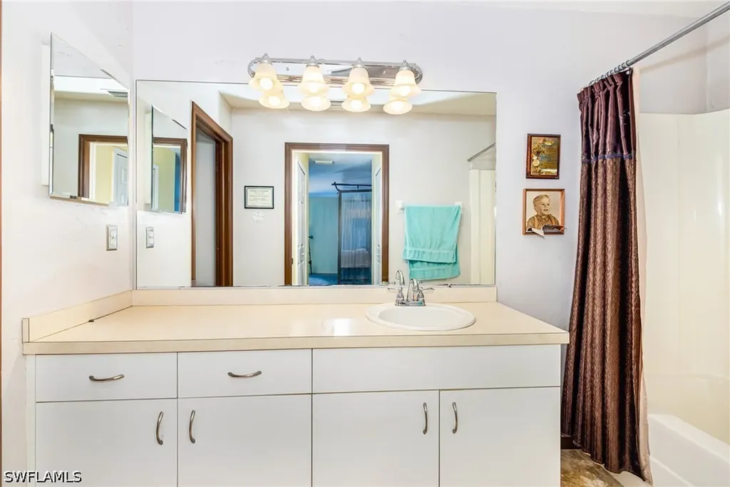 8164 Harrisburg Drive Fort Myers FL 33967