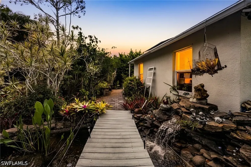 8164 Harrisburg Drive Fort Myers FL 33967