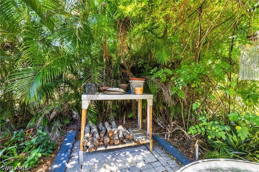 8164 Harrisburg Drive Fort Myers FL 33967