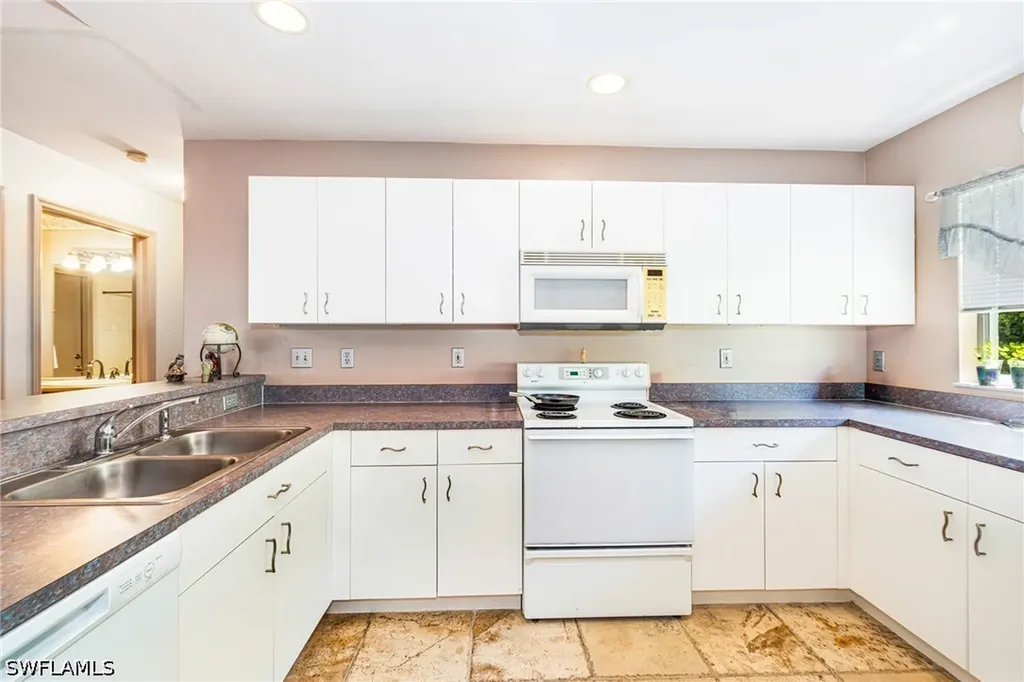 8164 Harrisburg Drive Fort Myers FL 33967
