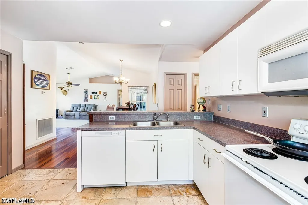 8164 Harrisburg Drive Fort Myers FL 33967
