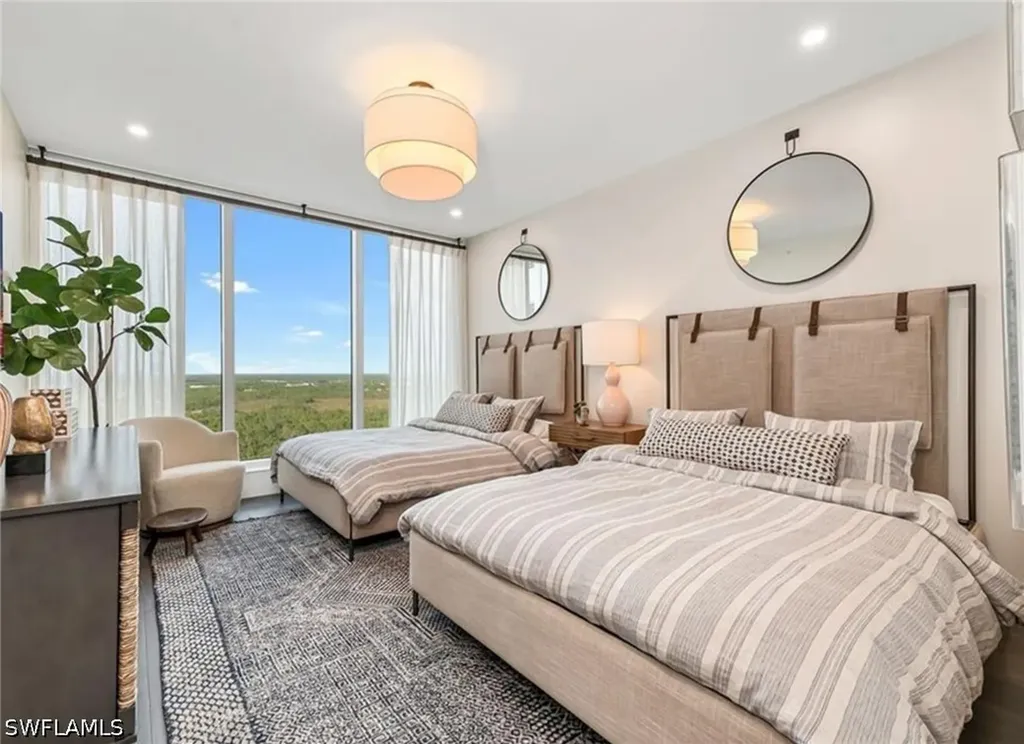 13925 Old Coast Road Naples FL 34110