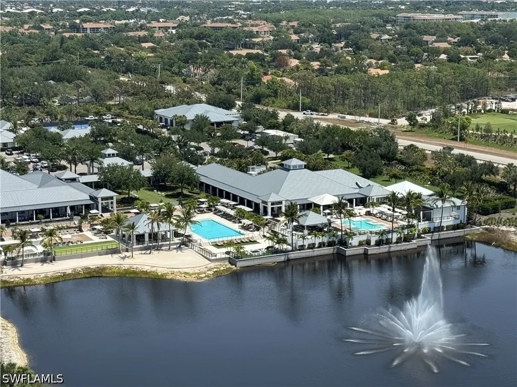 13925 Old Coast Road Naples FL 34110