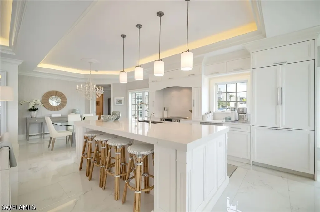 4000 Gulf Shore Boulevard N Naples FL 34103