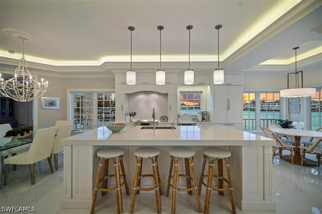 4000 Gulf Shore Boulevard N Naples FL 34103