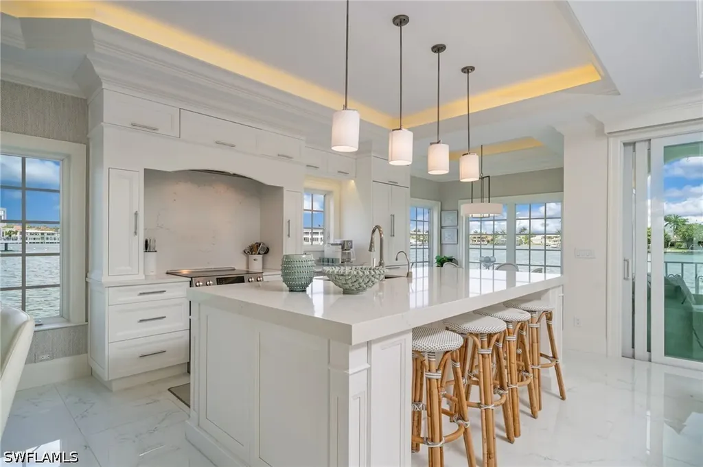 4000 Gulf Shore Boulevard N Naples FL 34103