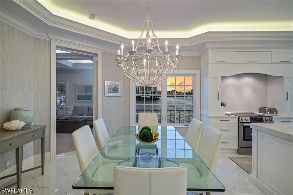 4000 Gulf Shore Boulevard N Naples FL 34103