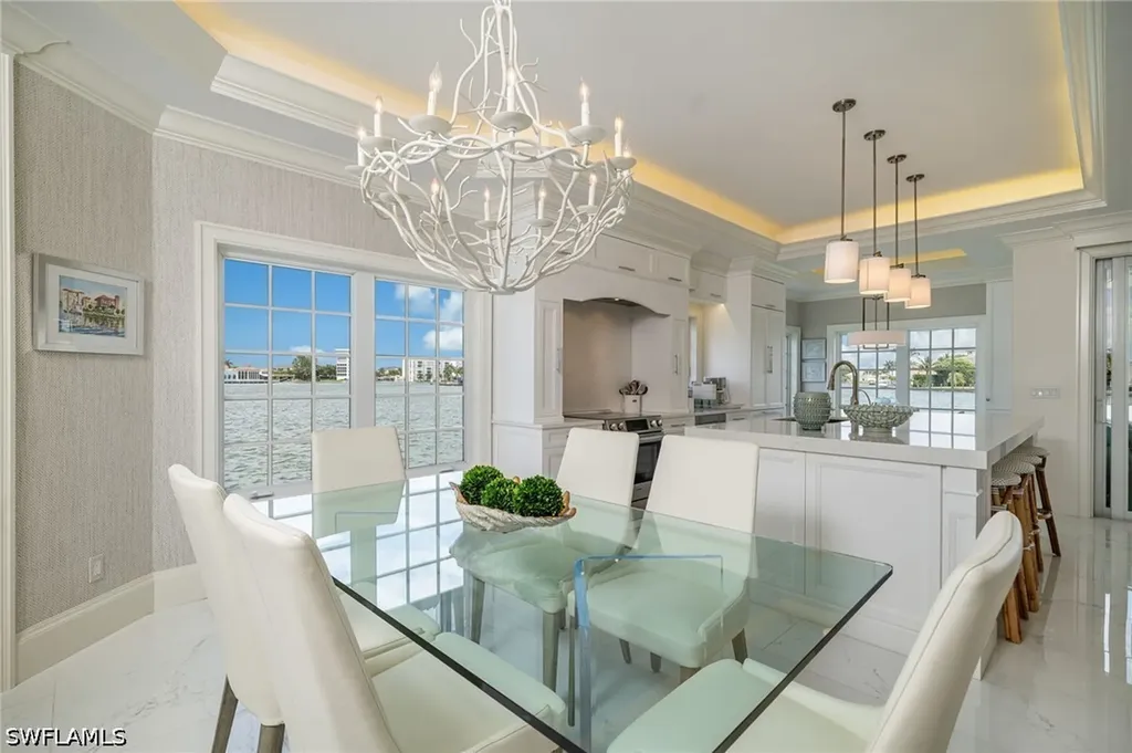 4000 Gulf Shore Boulevard N Naples FL 34103