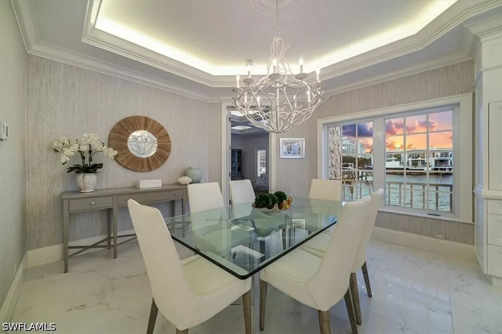 4000 Gulf Shore Boulevard N Naples FL 34103