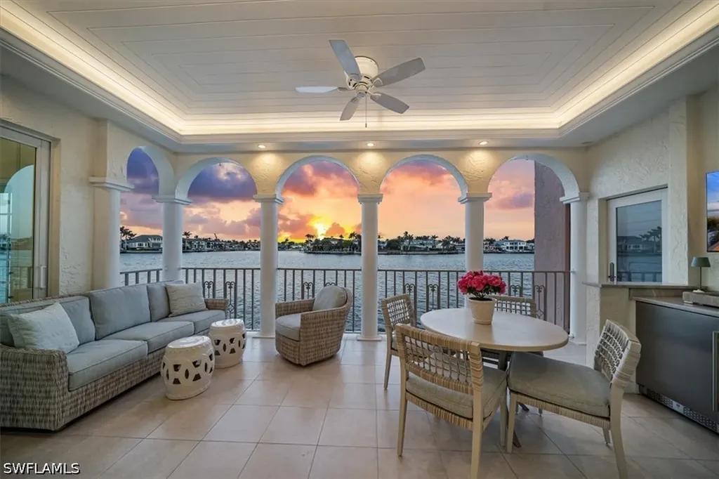 4000 Gulf Shore Boulevard N Naples FL 34103