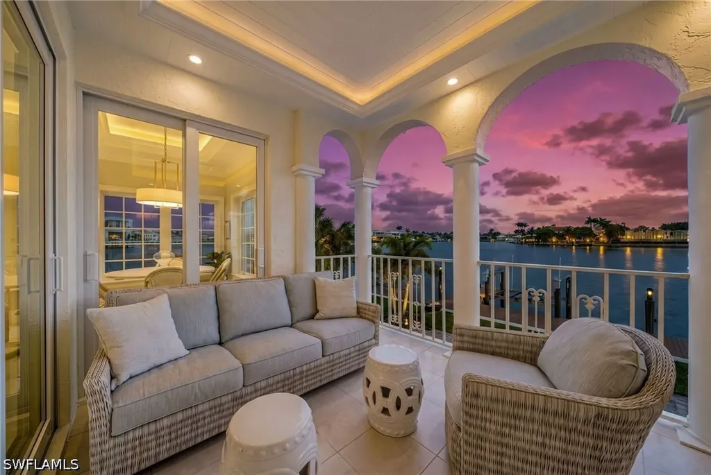 4000 Gulf Shore Boulevard N Naples FL 34103