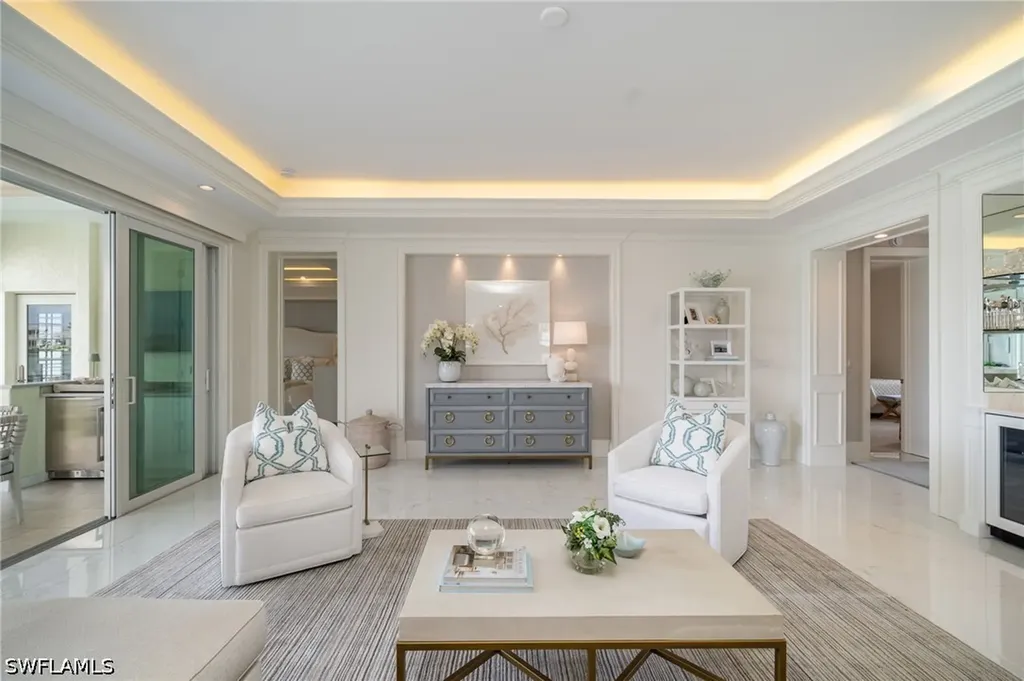 4000 Gulf Shore Boulevard N Naples FL 34103