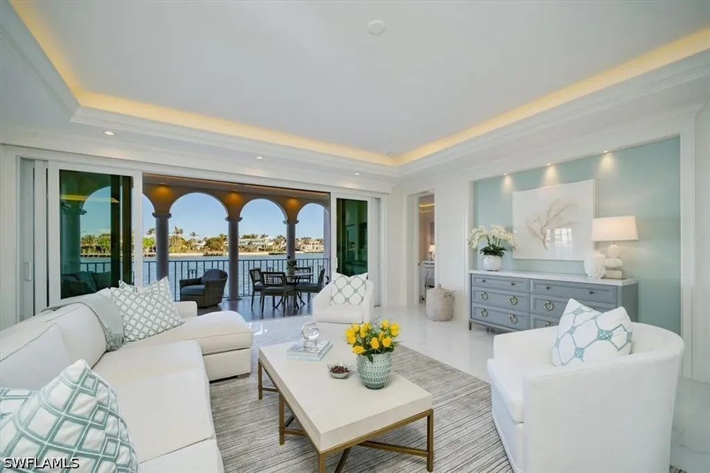 4000 Gulf Shore Boulevard N Naples FL 34103