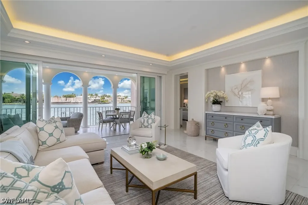 4000 Gulf Shore Boulevard N Naples FL 34103
