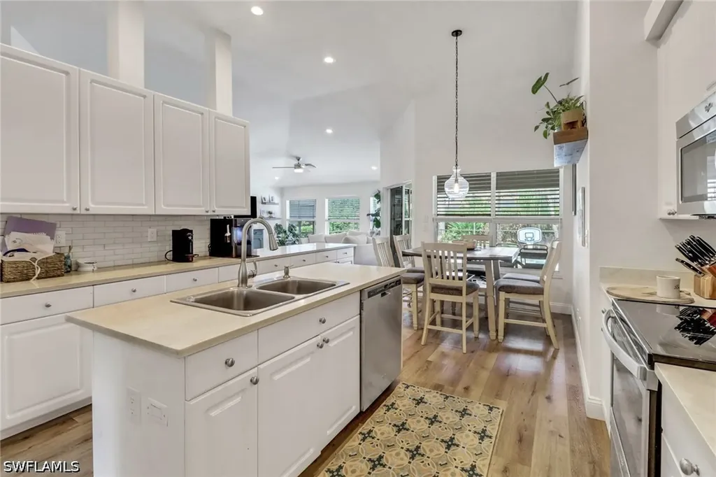 6984 Burnt Sienna Circle Naples FL 34109