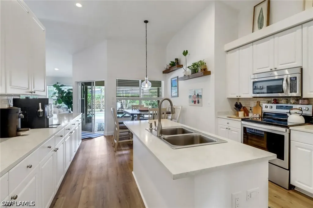 6984 Burnt Sienna Circle Naples FL 34109