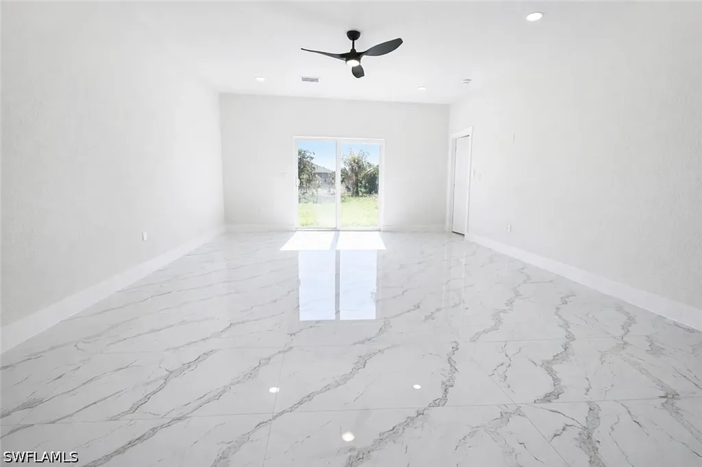 4816 24th Street SW Lehigh Acres FL 33973