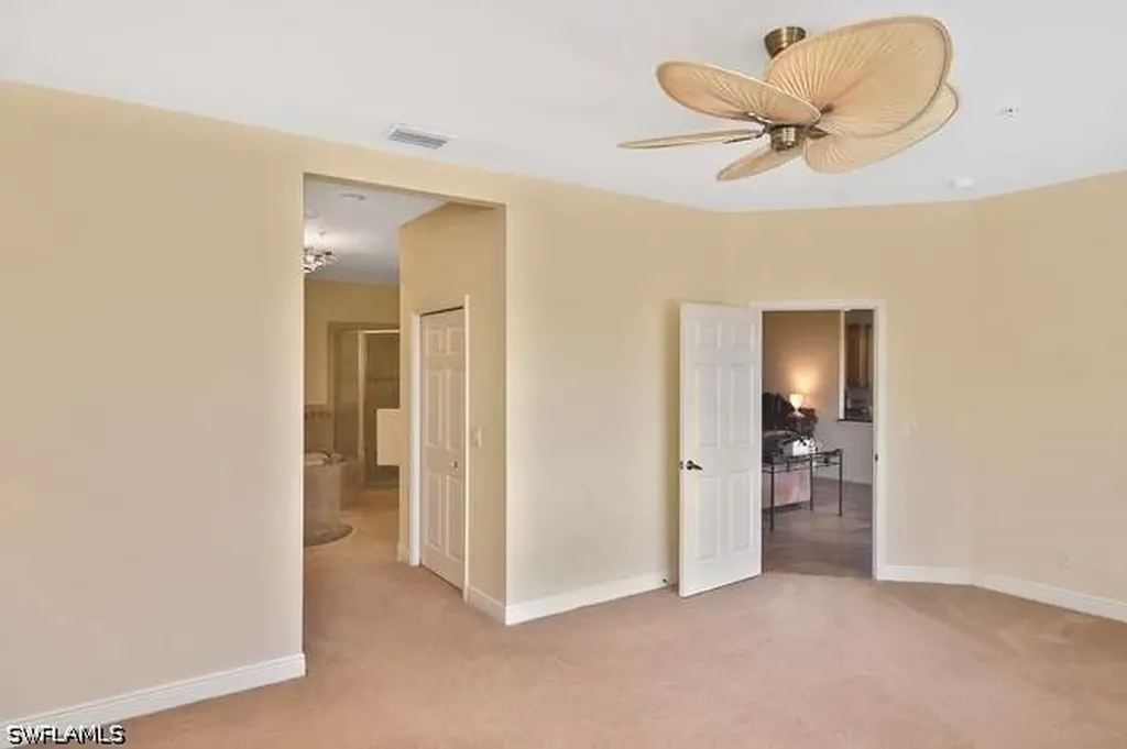 18921 Bay Woods Lake Drive Fort Myers FL 33908