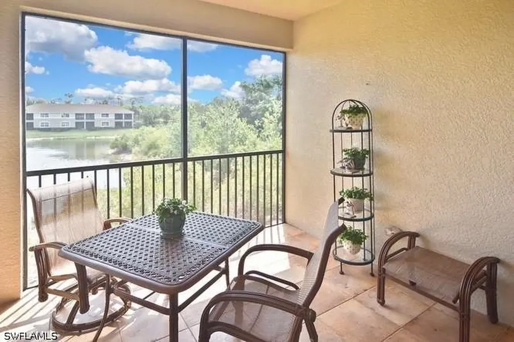 18921 Bay Woods Lake Drive Fort Myers FL 33908
