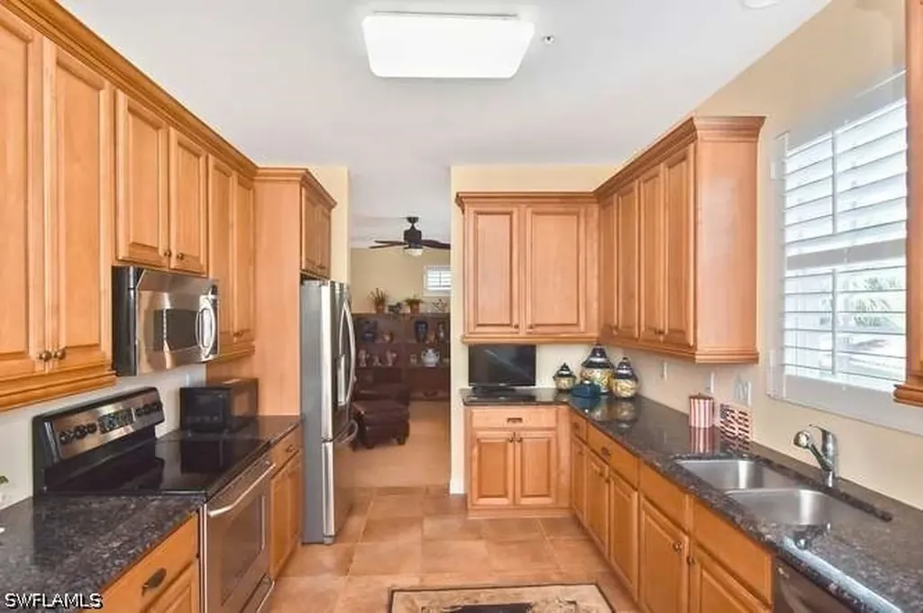 18921 Bay Woods Lake Drive Fort Myers FL 33908