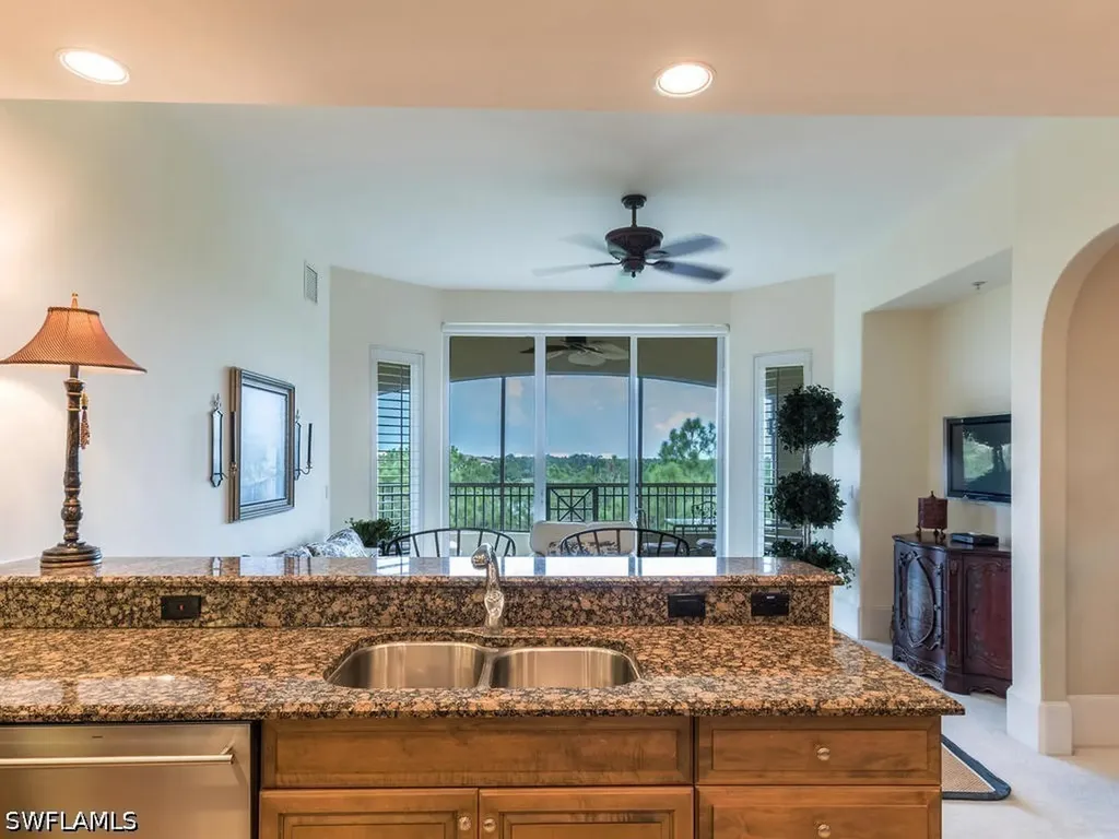 2728 Tiburon Boulevard E Naples FL 34109