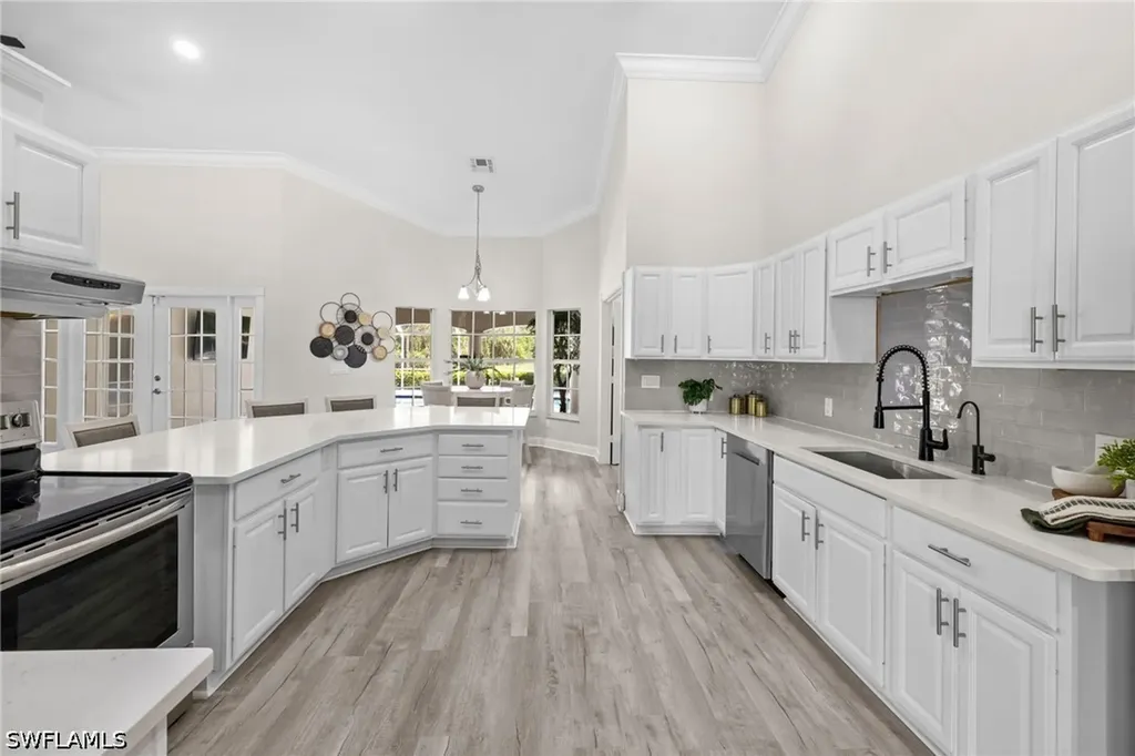 2481 22nd Avenue NE Naples FL 34120