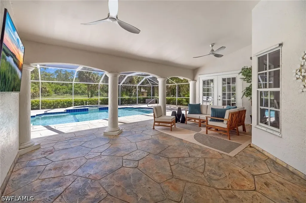 2481 22nd Avenue NE Naples FL 34120