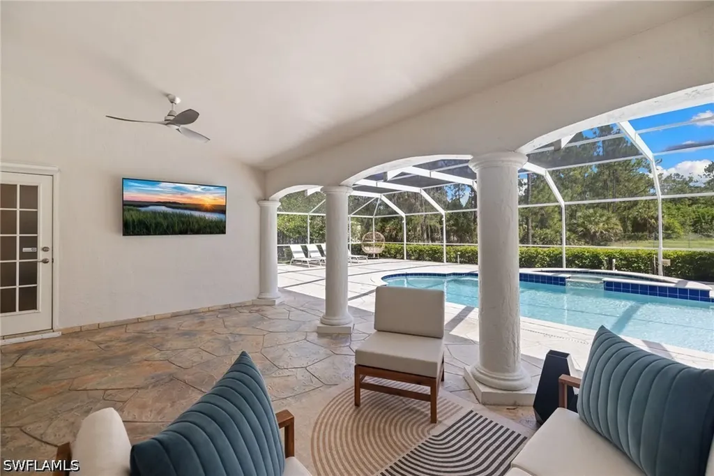 2481 22nd Avenue NE Naples FL 34120