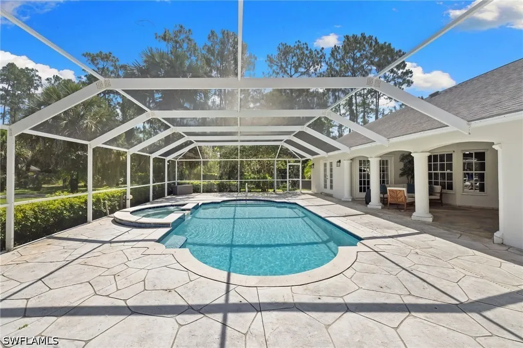 2481 22nd Avenue NE Naples FL 34120