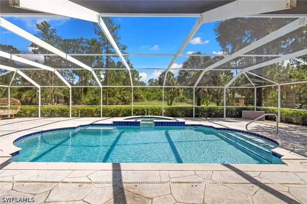 2481 22nd Avenue NE Naples FL 34120