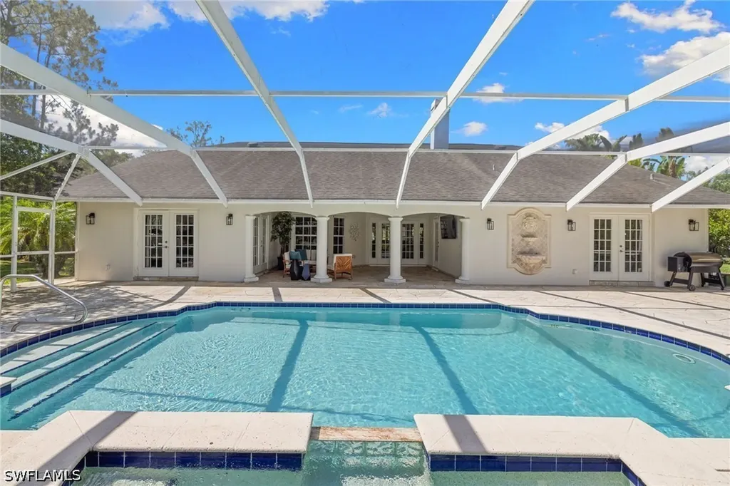 2481 22nd Avenue NE Naples FL 34120