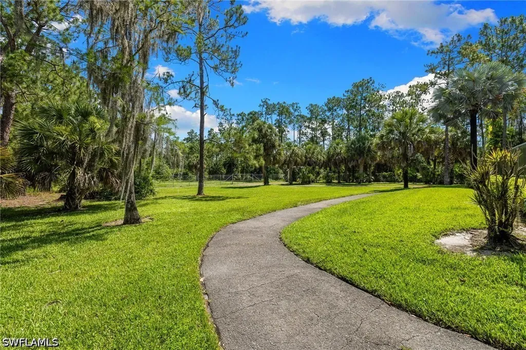 2481 22nd Avenue NE Naples FL 34120