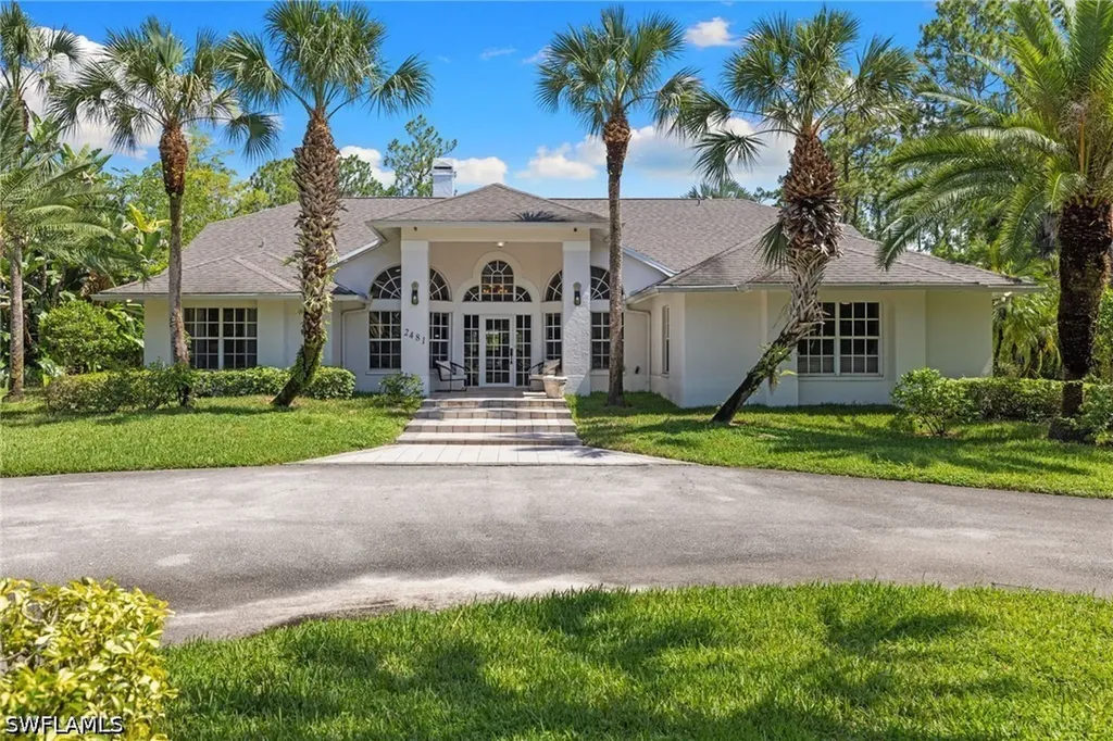 2481 22nd Avenue NE Naples FL 34120