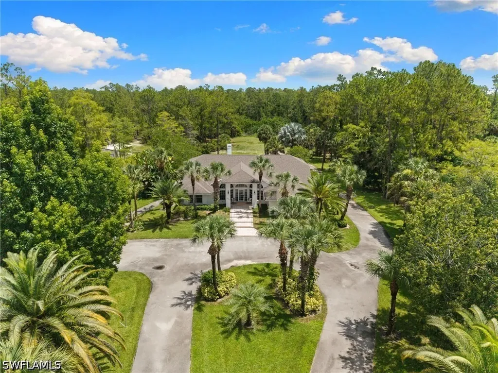 2481 22nd Avenue NE Naples FL 34120