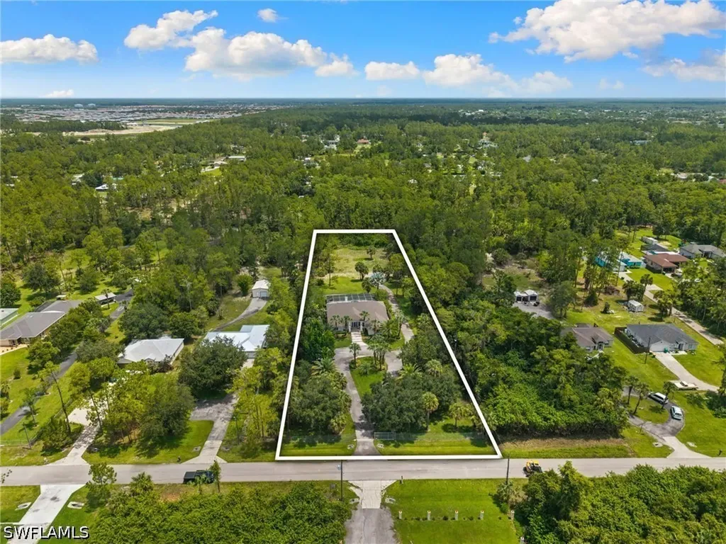 2481 22nd Avenue NE Naples FL 34120
