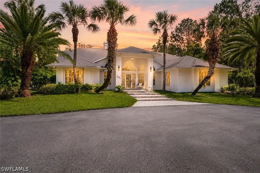 2481 22nd Avenue NE Naples FL 34120