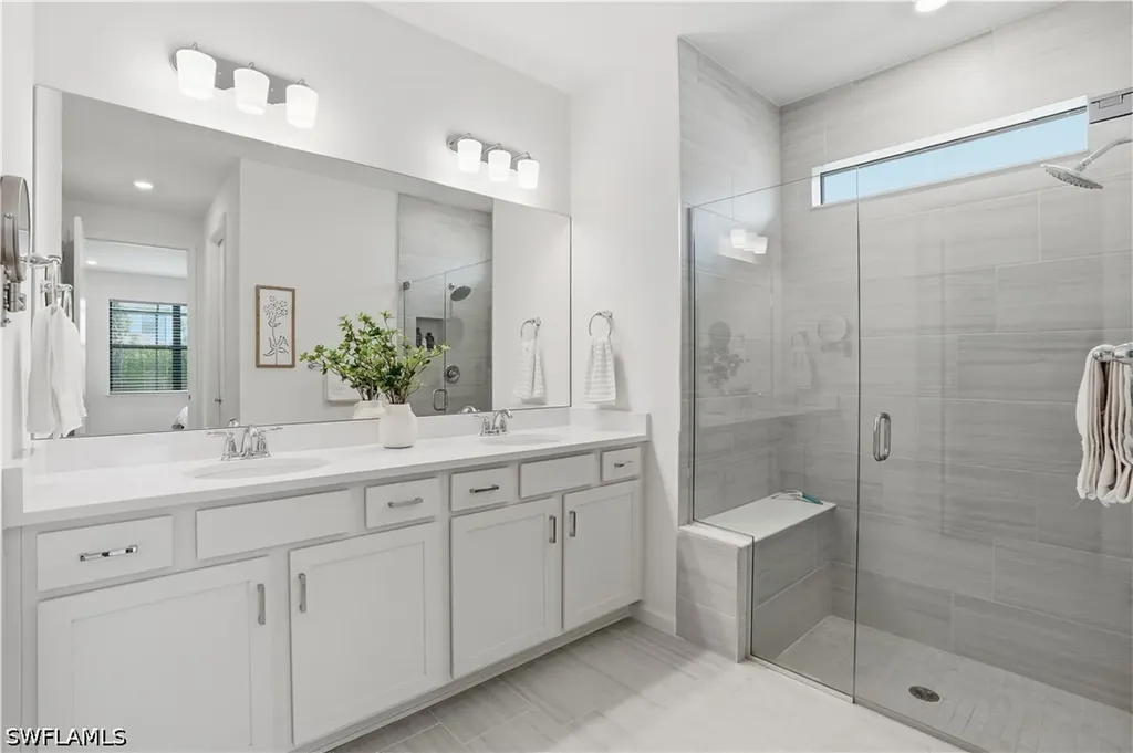 1879 Sierra Court Naples FL 34120