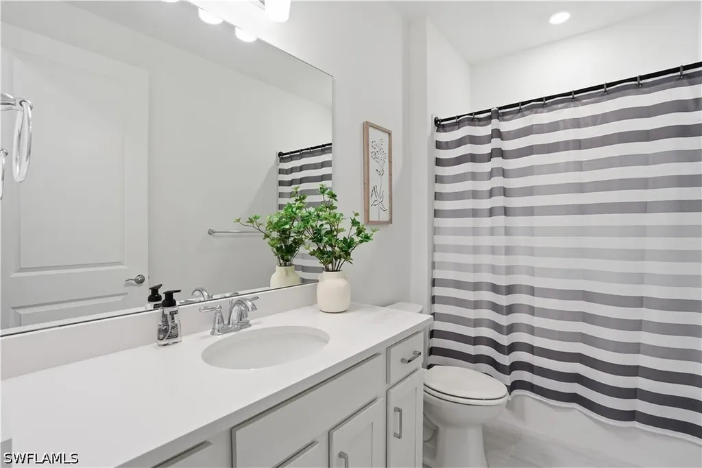 1879 Sierra Court Naples FL 34120