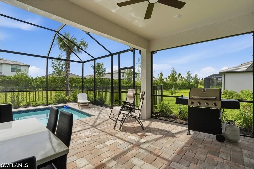 1879 Sierra Court Naples FL 34120