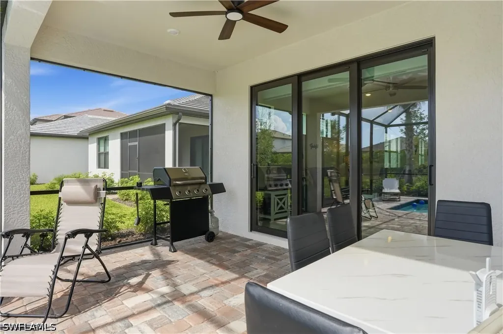 1879 Sierra Court Naples FL 34120